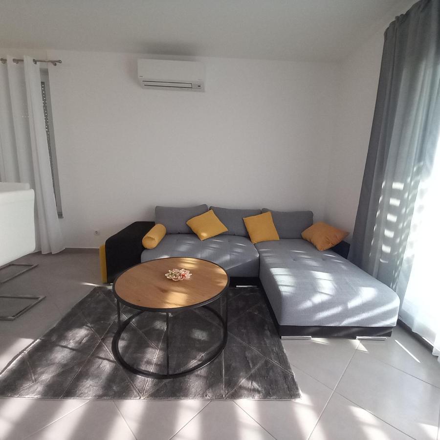 Apartman Nehaj Lägenhet Senj  Exteriör bild